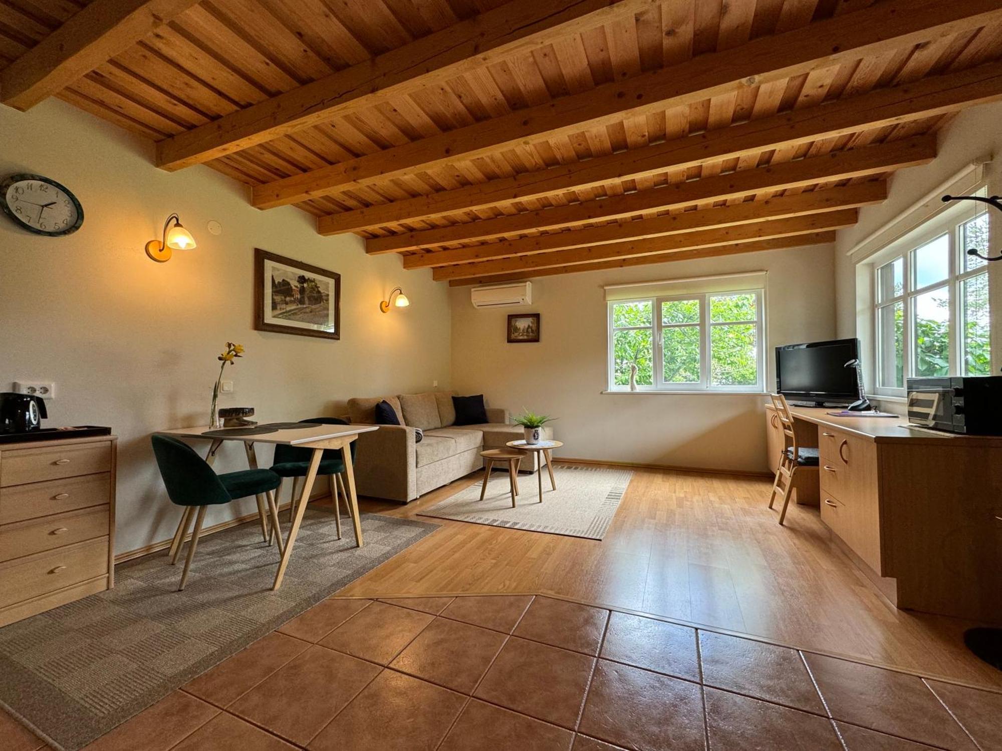 Kaesmu Merekalda Apartments - Adults Only Екстериор снимка